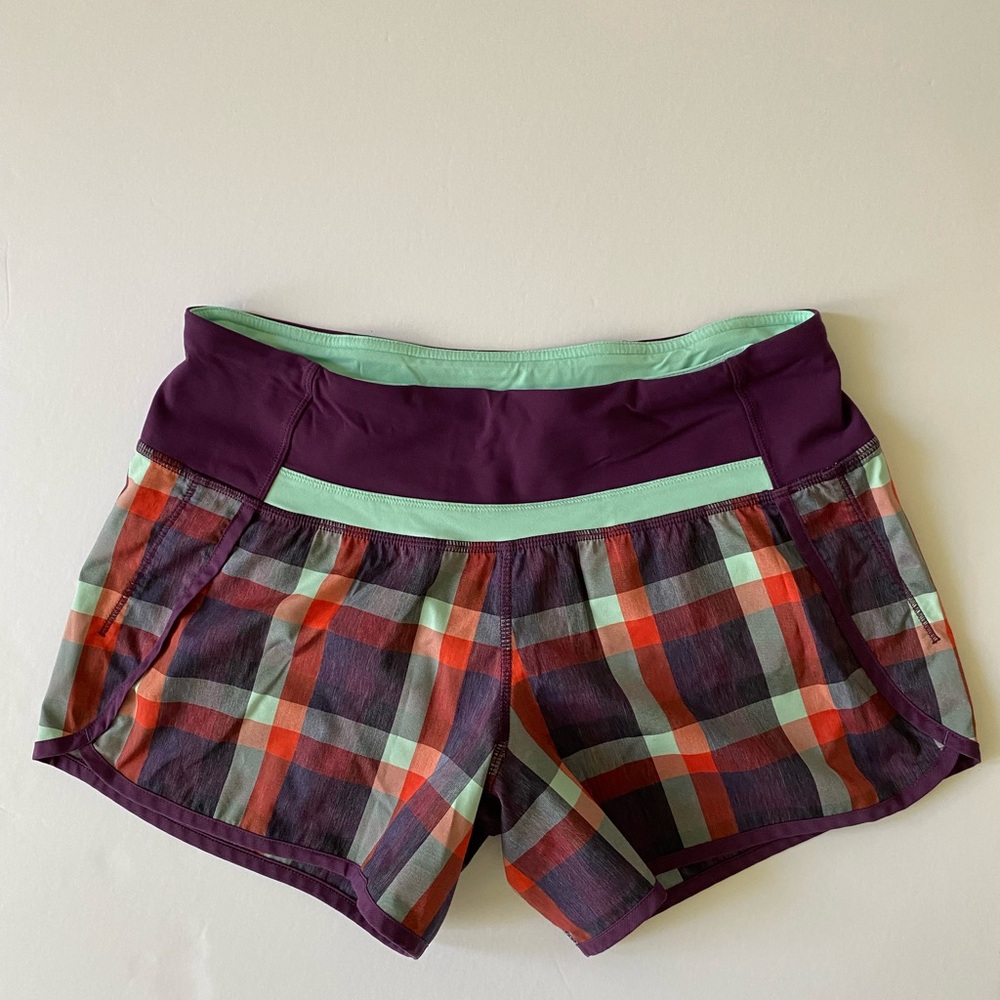 Women’s Lululemon Run Times Shorts Size 4